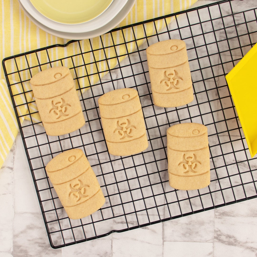 Barel s nebezpečným odpadem | vykrajovátko - Baker's Paradise