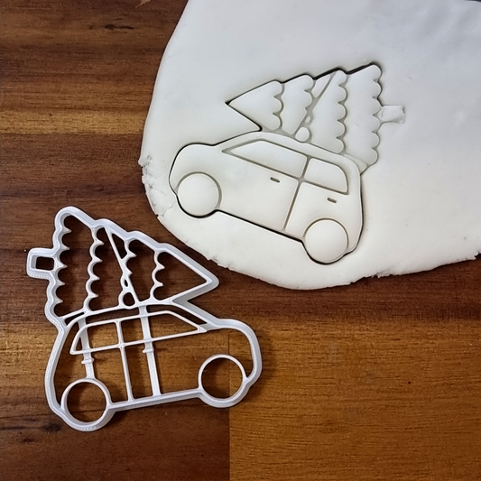 Auto s vánočním stromem | Vánoční vykrajovátko Baker's Paradise